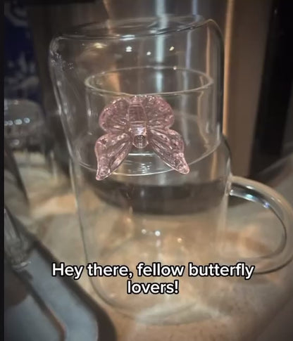 Ribbed Glass Cups Butterfly Decoration Glassware with Lids and Straws, 2 Romantic Glass Cups with 3D Butterflies, Creative Iced Coffee Glasses, Drink Cups for Iced Coffee, Juice, Beer